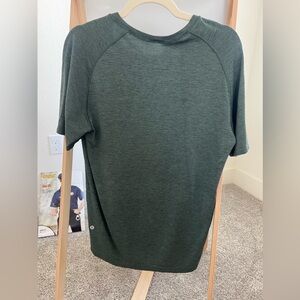 Metal Vent Tech Short-Sleeve Shirt